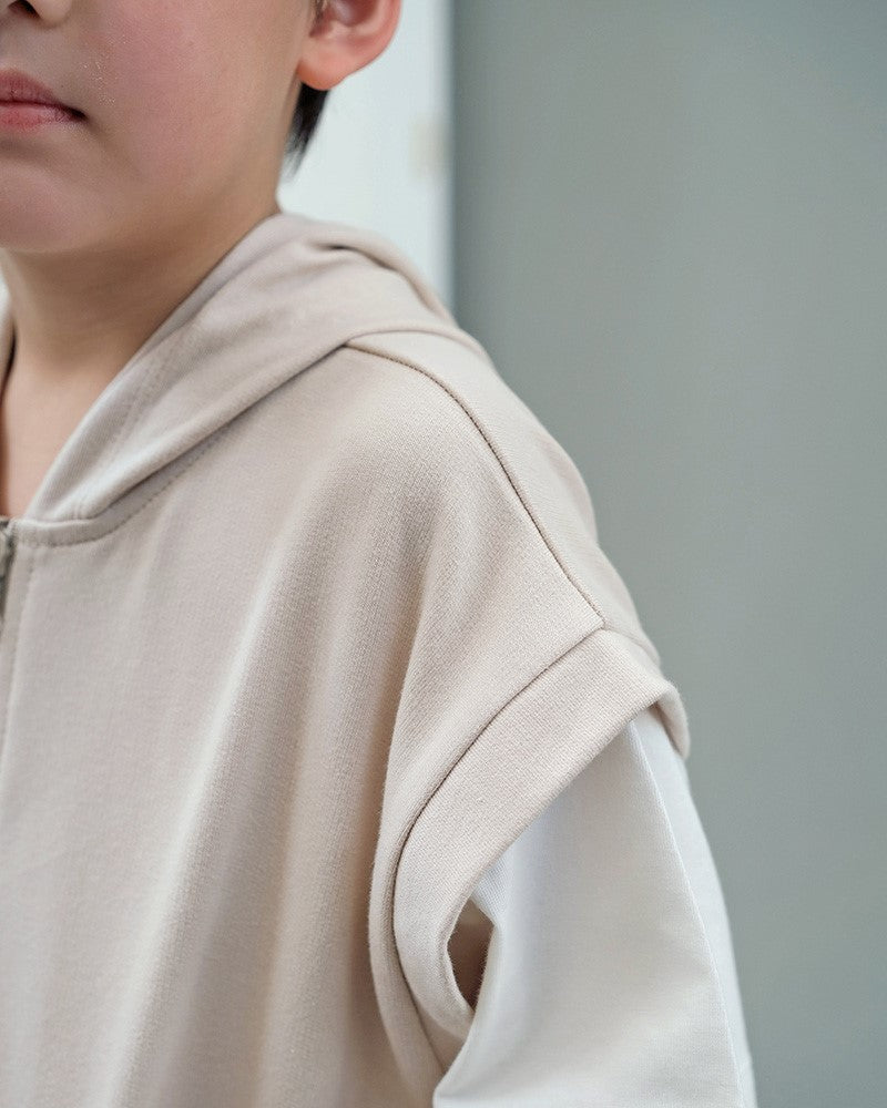 Toffee Twist Hoodie Tee in Cream