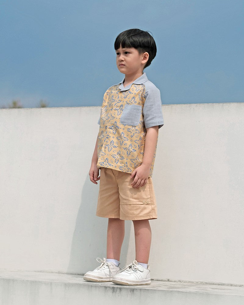 Miguel Relax Shorts in Khaki