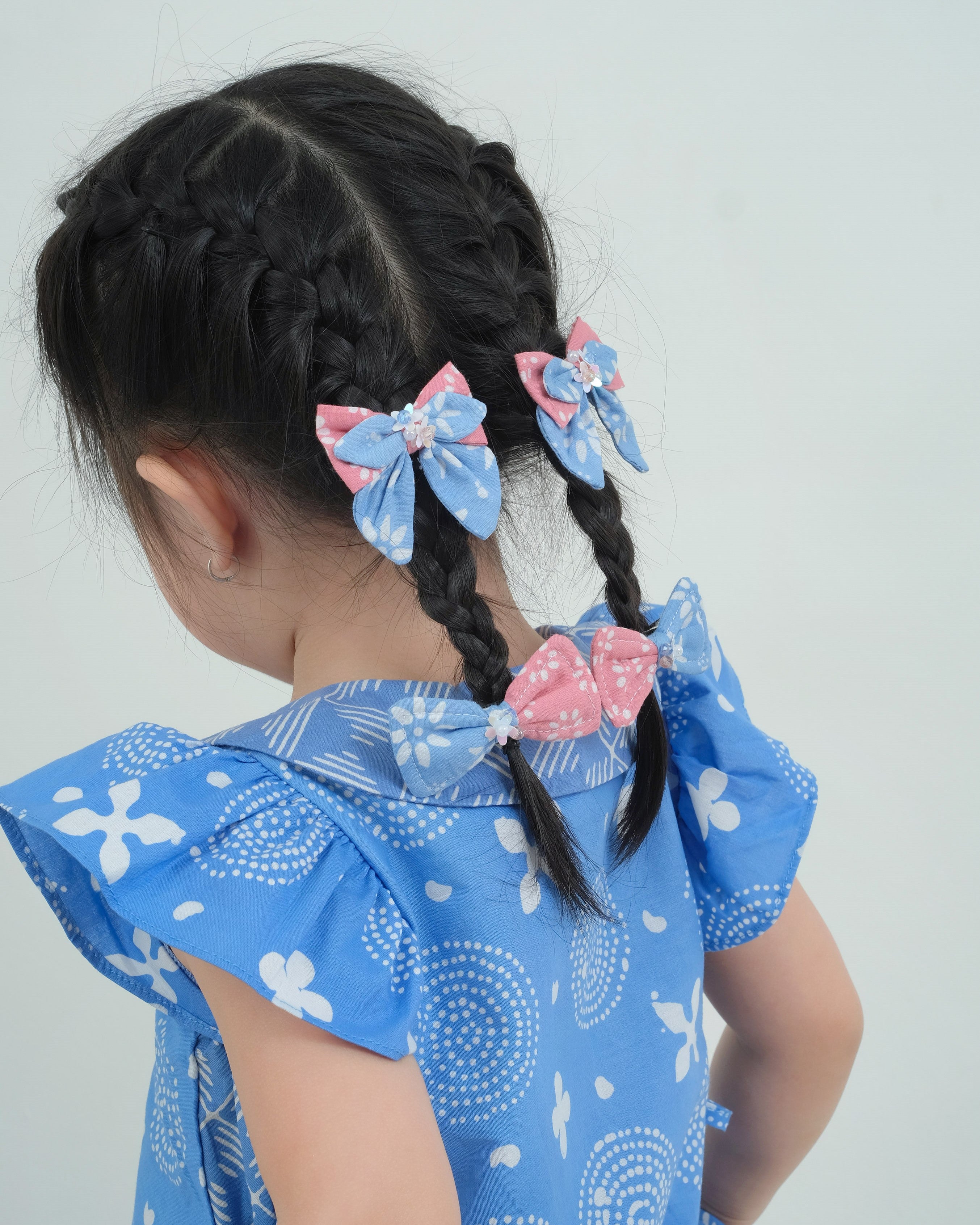 Riang Mini Bow Hairpin in Blue