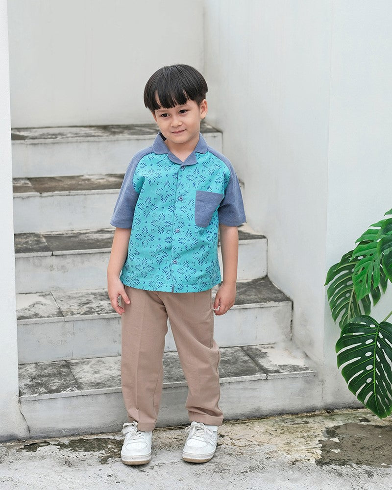 Alun Batik Shirt in Aqua Slate