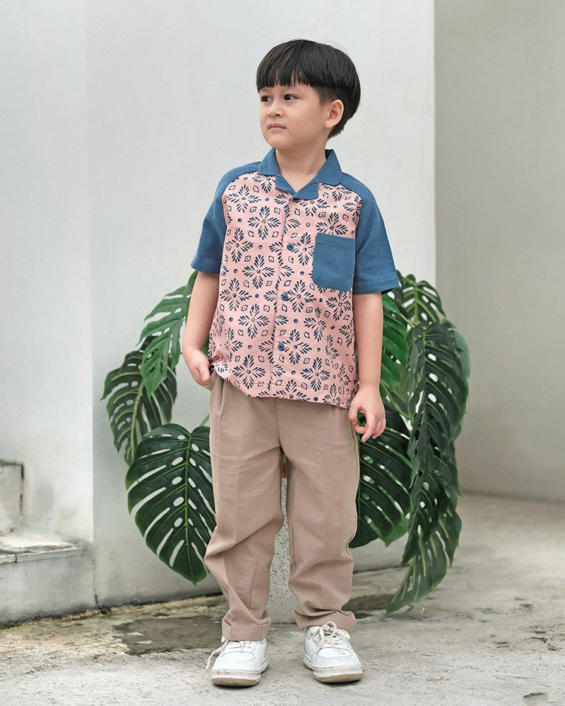 Alun Batik Shirt in Blush Denim