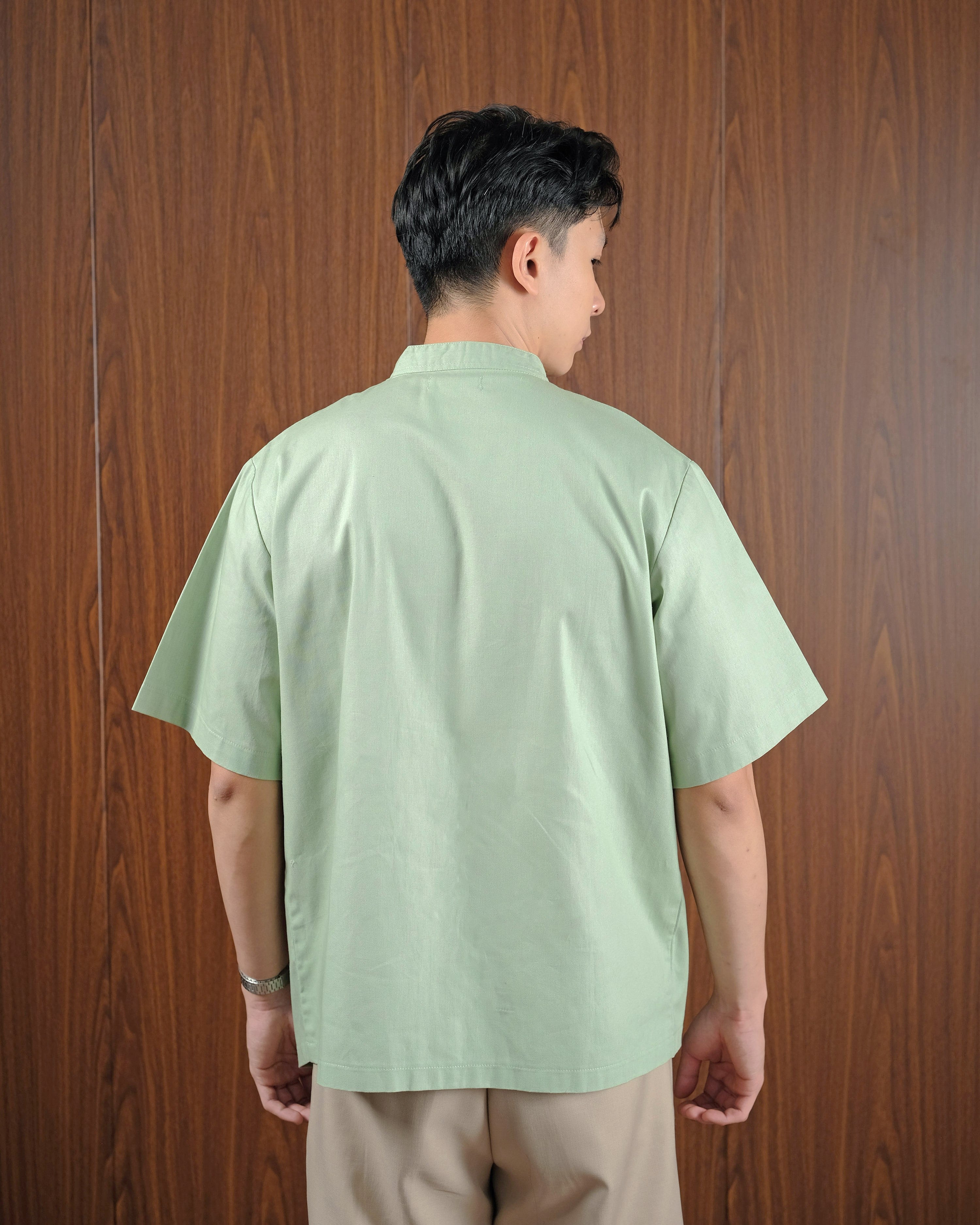 Mr. Han Qipao Shirt in Soft Green