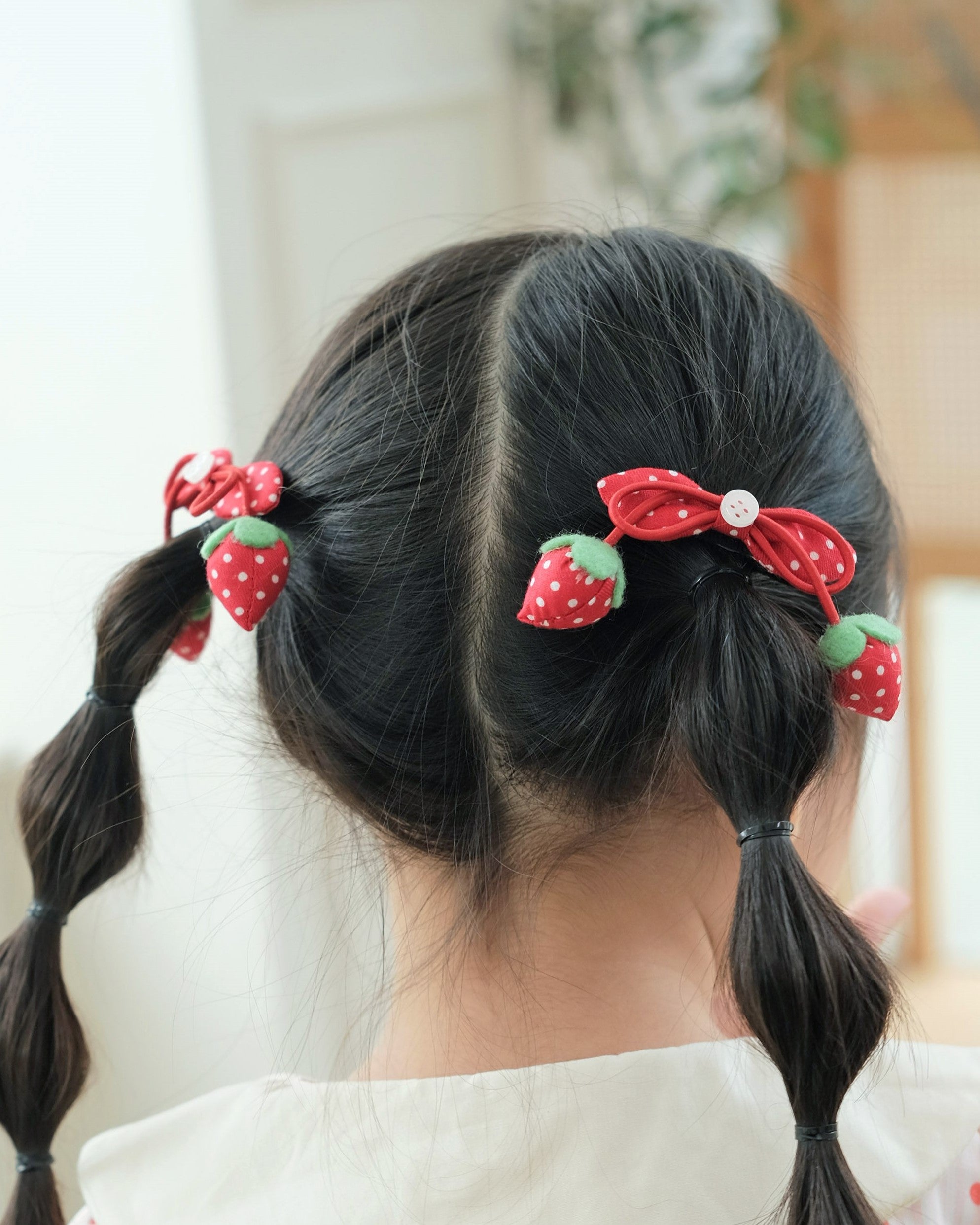 Fraise Hairpin in Red