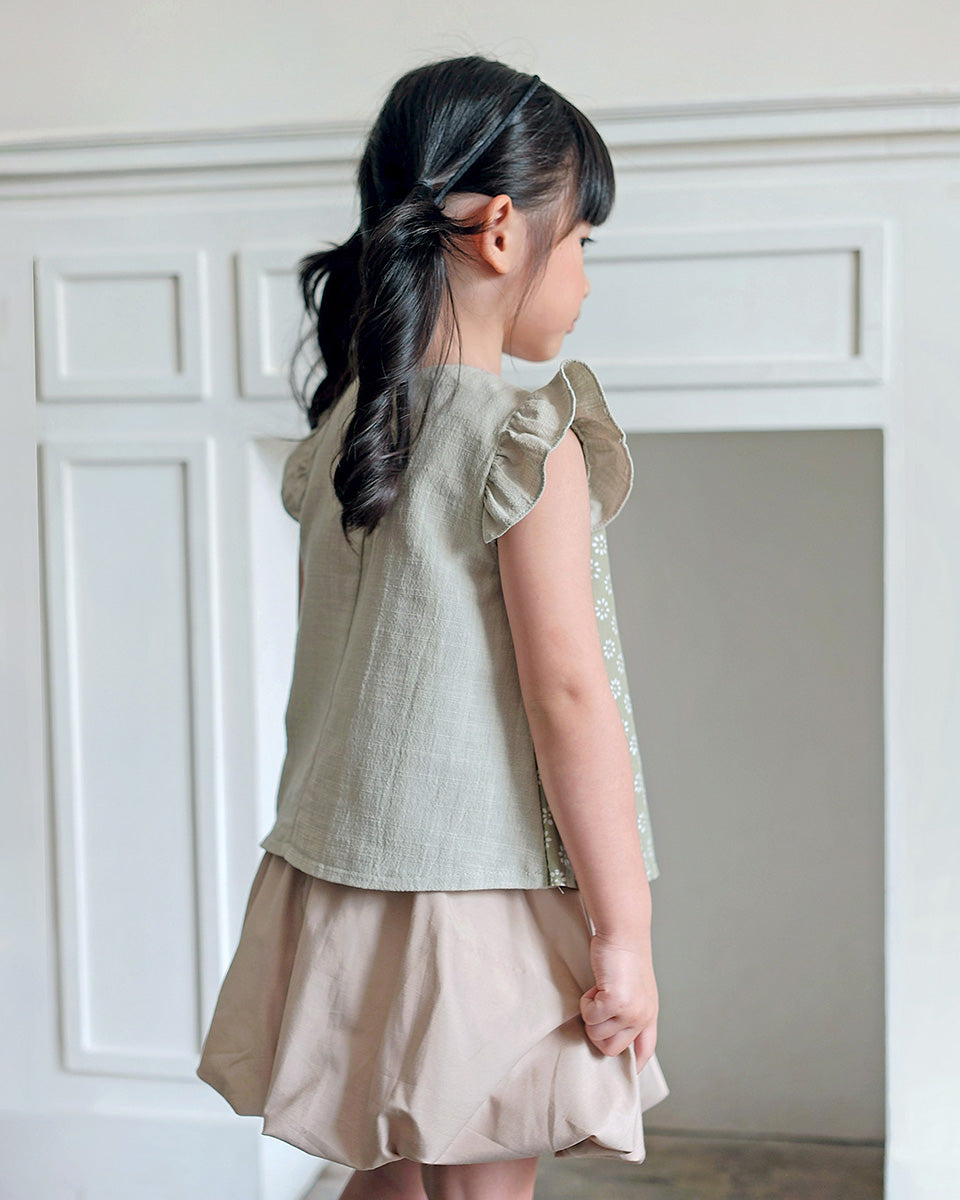 Balloon Skirt in Khaki