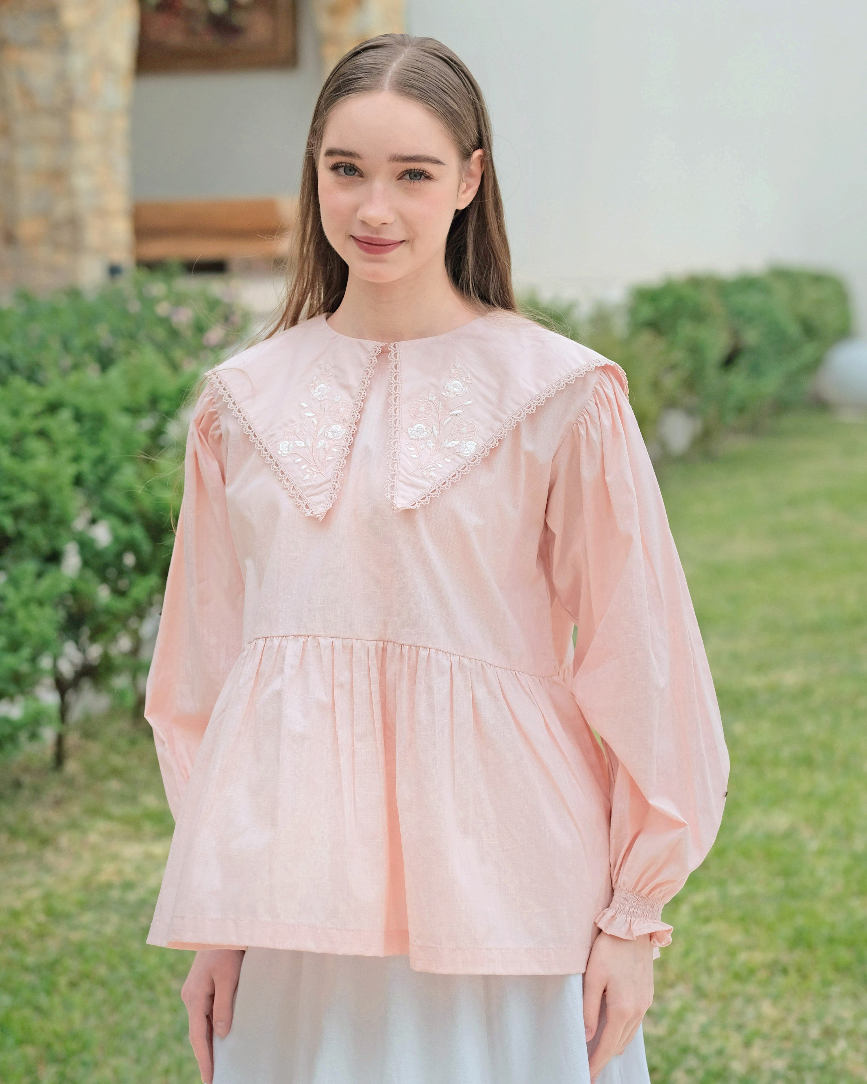 Lady Sera Collar Blouse in Pink