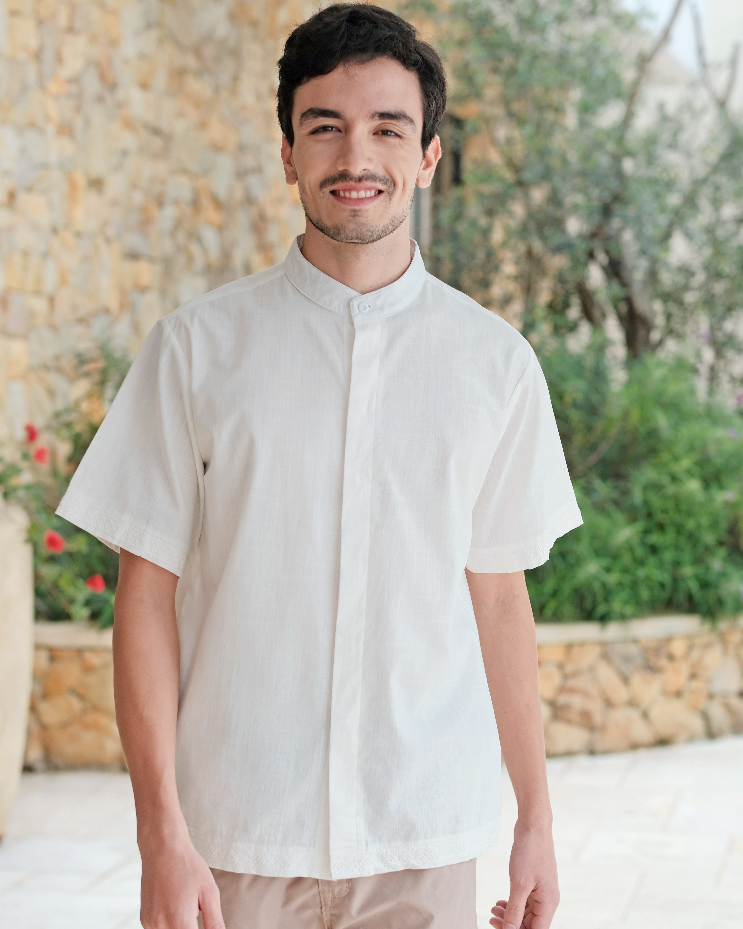 Mr. Maaliq Shirt in Broken White
